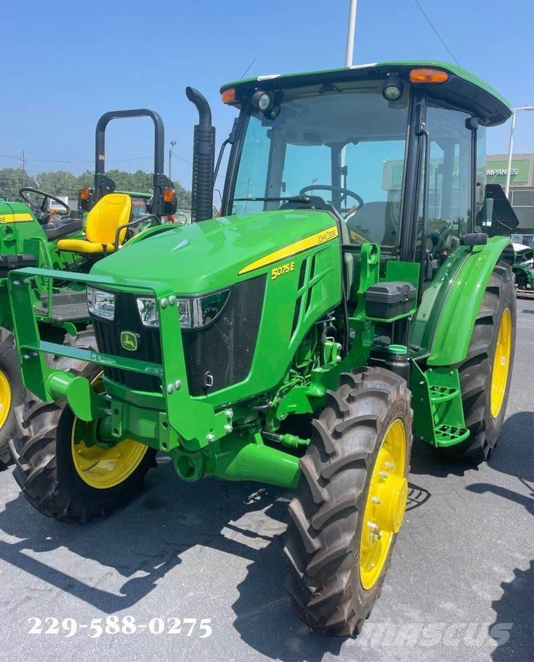 John Deere 5075E Tractoren