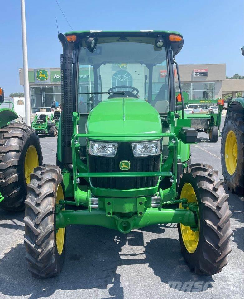 John Deere 5075E Tractoren