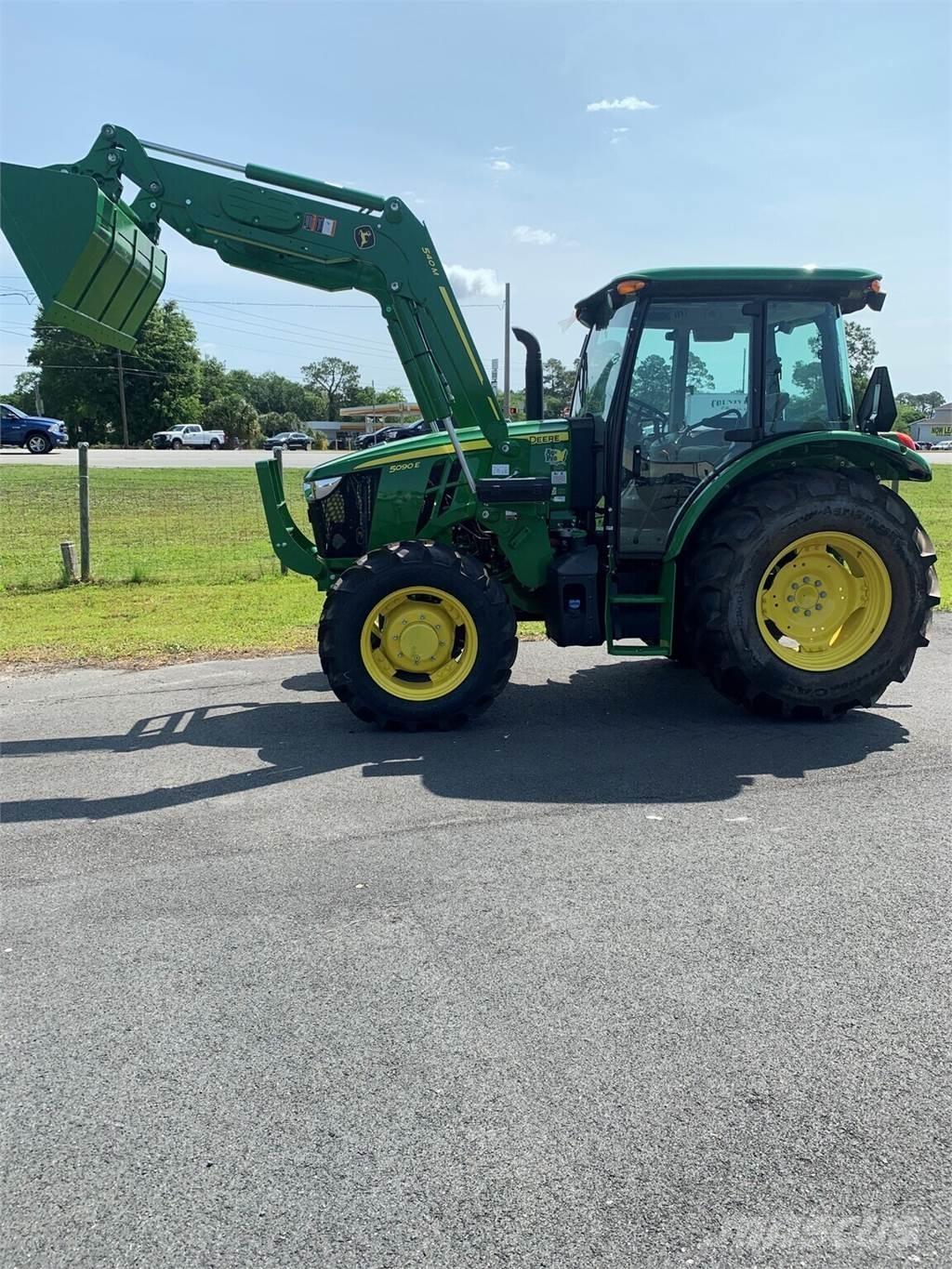 John Deere 5090E Tractoren