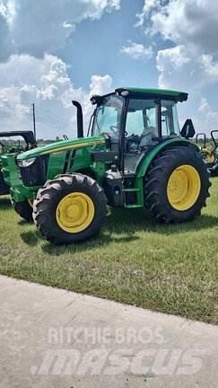John Deere 5105M Tractoren