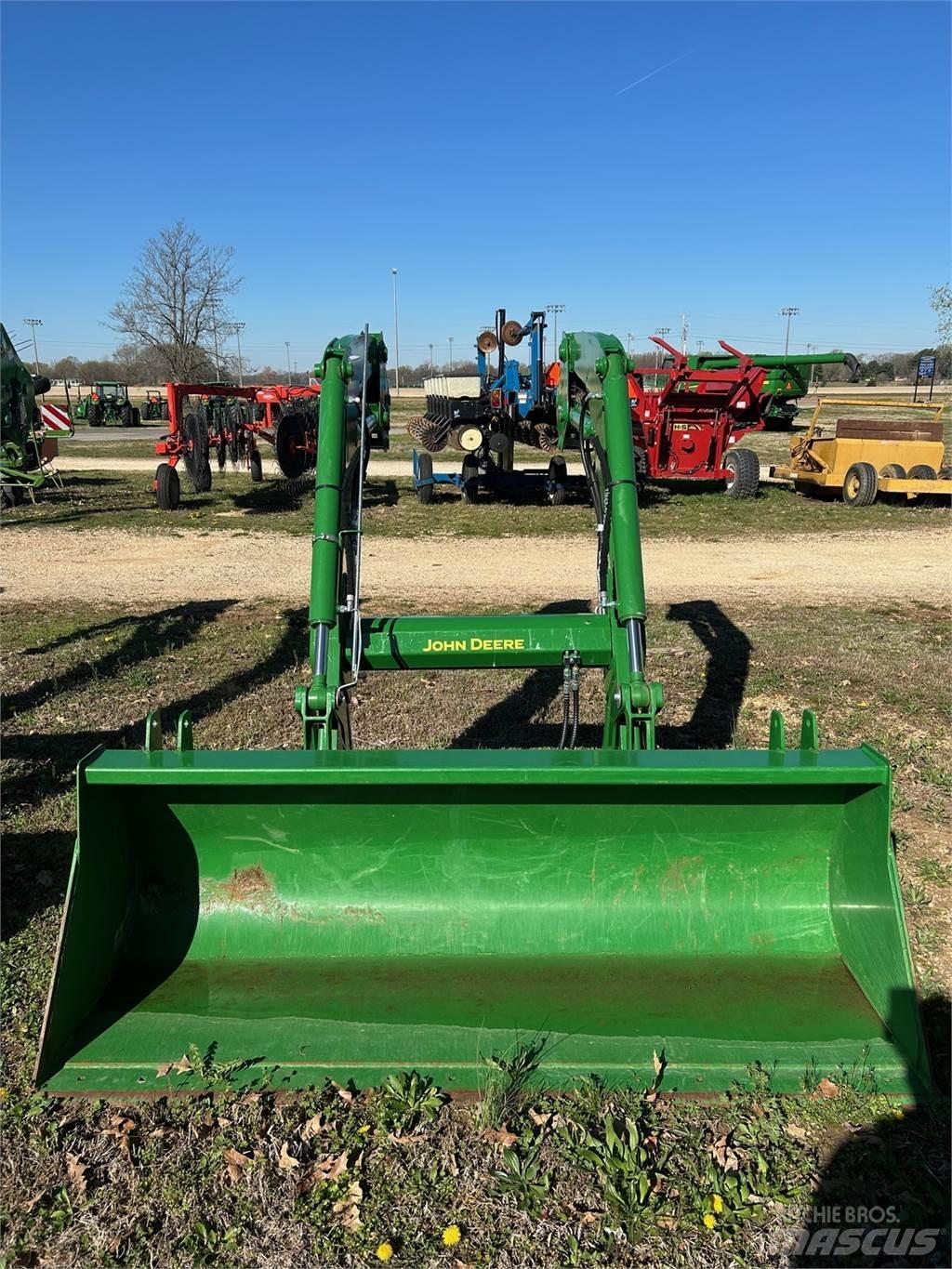 John Deere 600R Tractoren