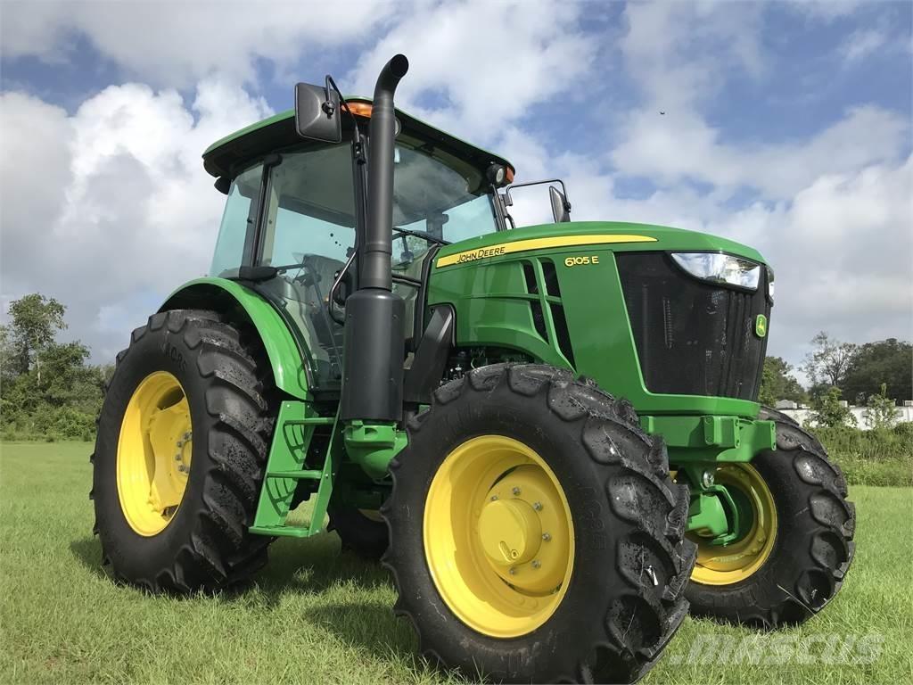 John Deere 6105E Tractoren