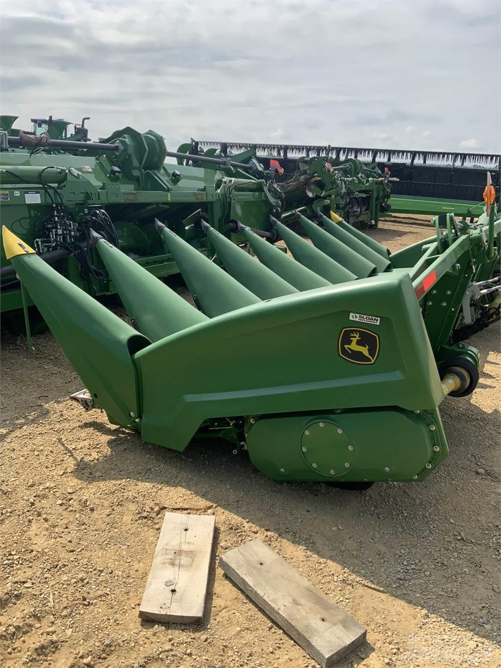 John Deere C8F Accessoires voor maaidorsmachines