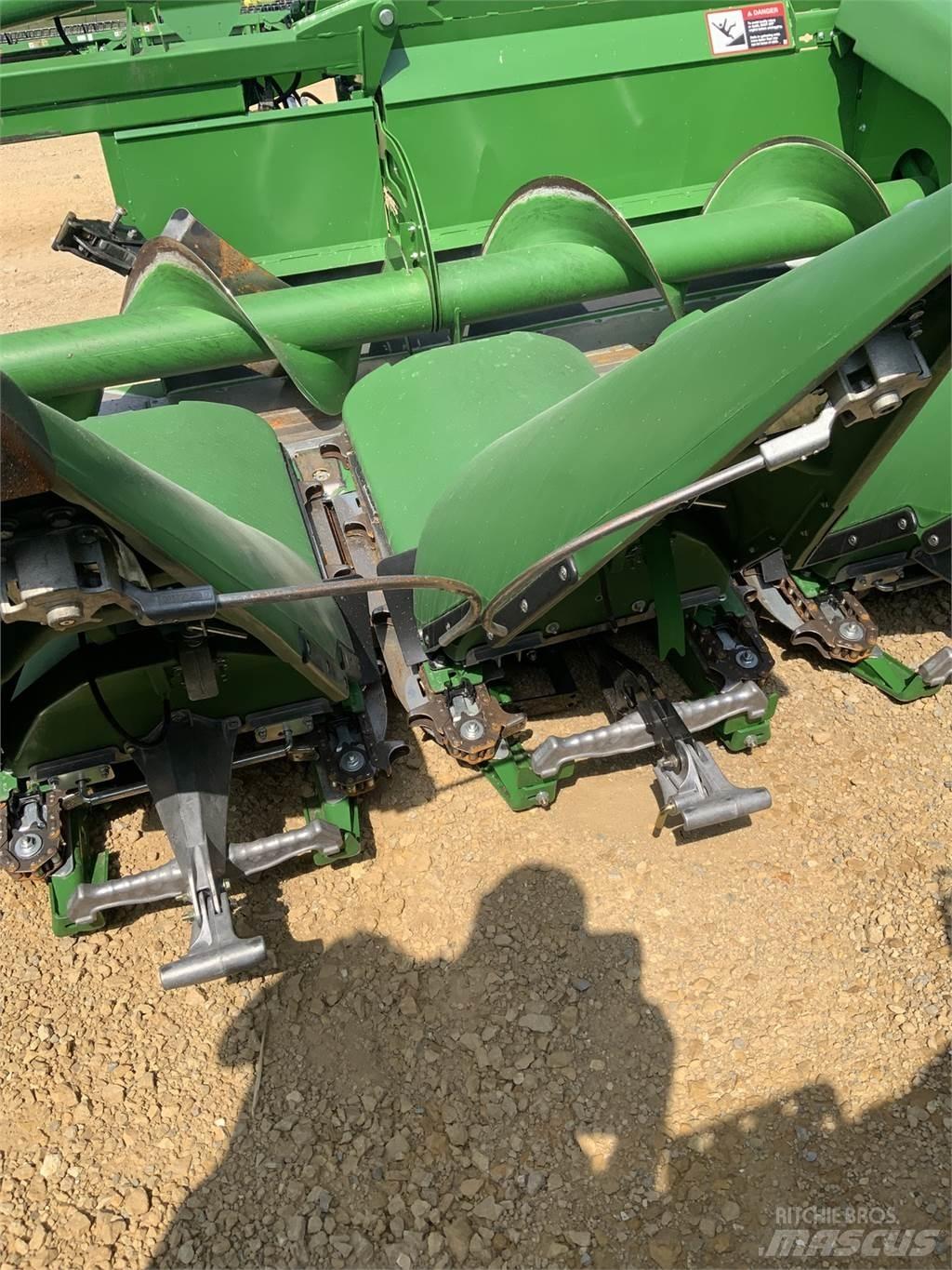 John Deere C8F Accessoires voor maaidorsmachines