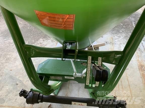 John Deere F/500 Getrokken spuitmachines