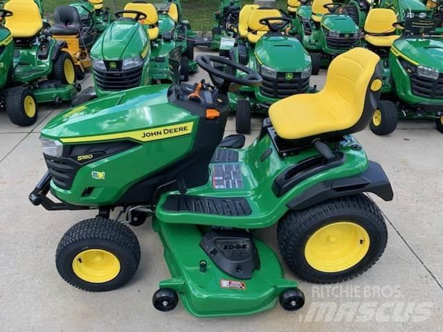 John Deere S180 Compacttrekkers