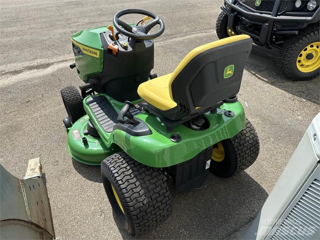 John Deere S220 Rijmaaiers