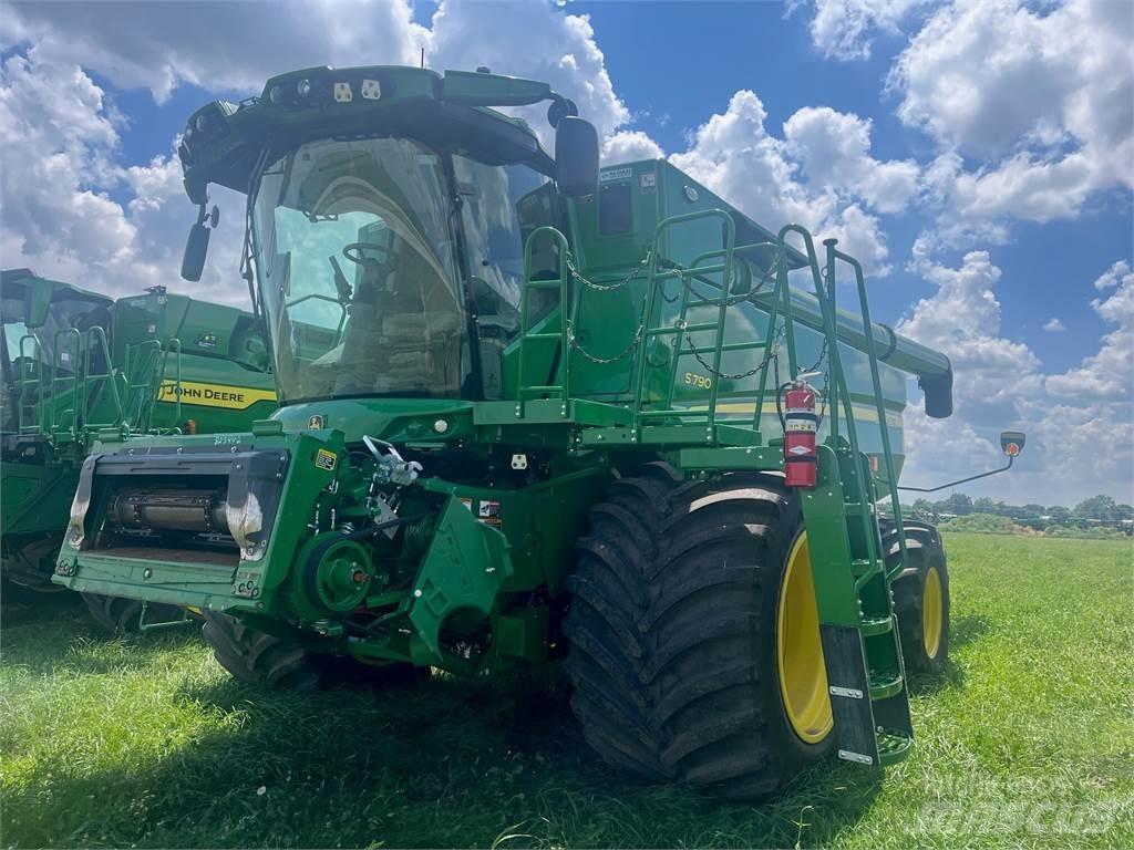 John Deere S790 Maaidorsmachines