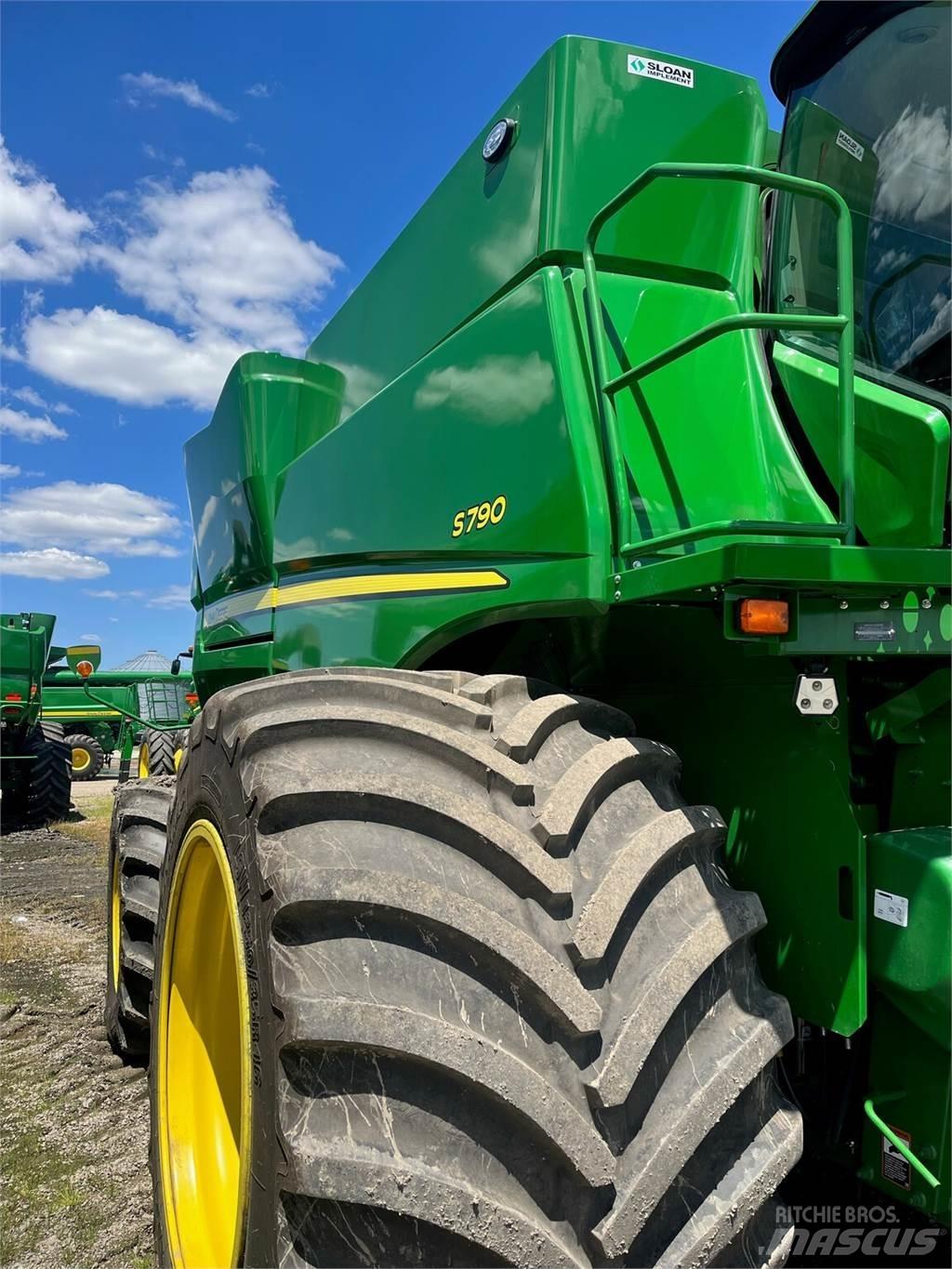 John Deere S790 Maaidorsmachines