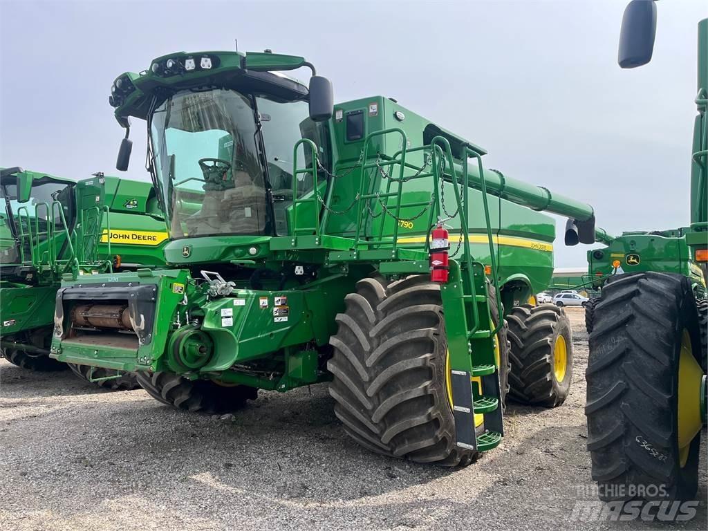 John Deere S790 Maaidorsmachines