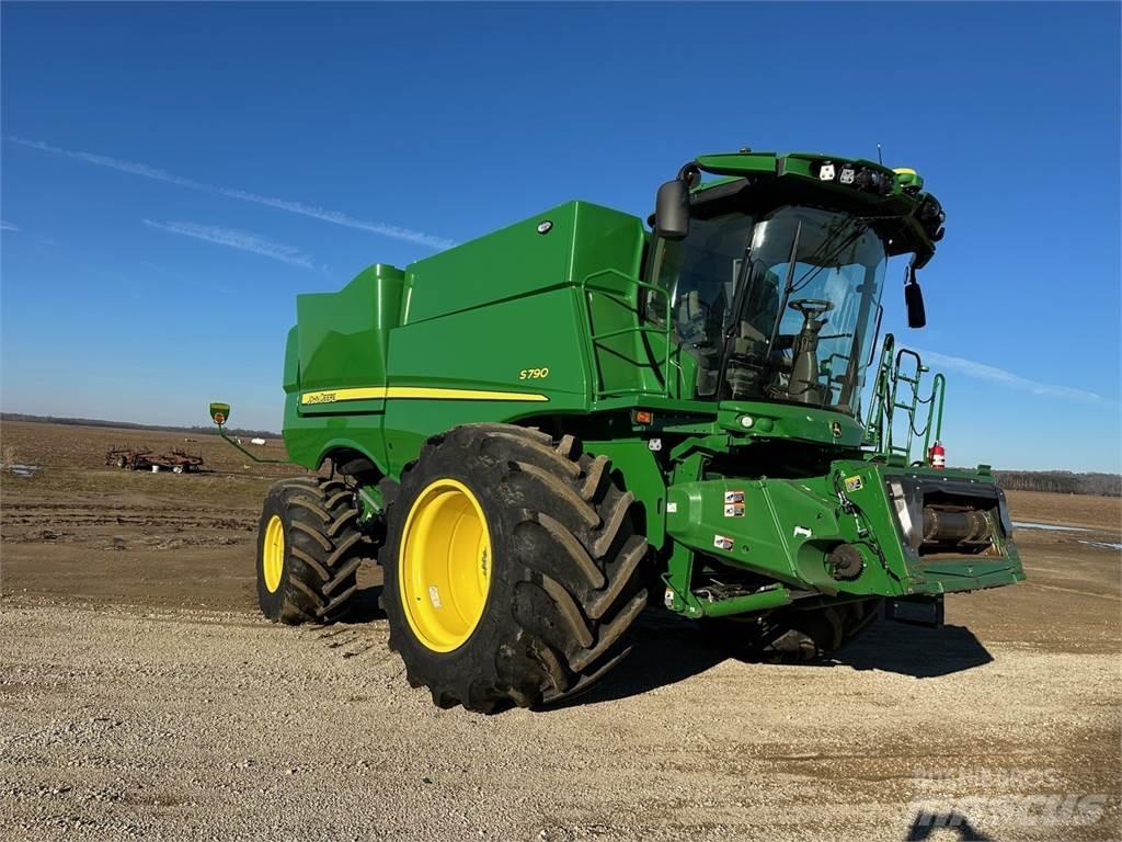 John Deere S790 Maaidorsmachines