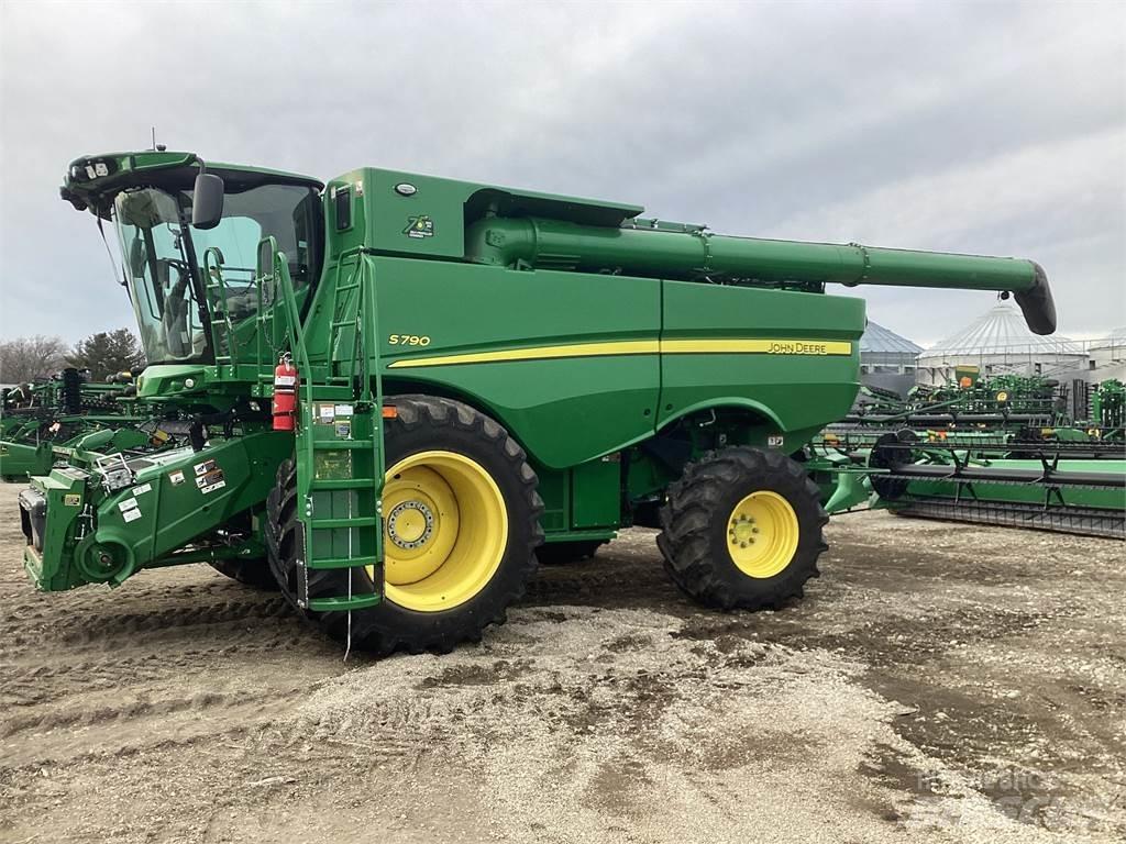 John Deere S790 Maaidorsmachines
