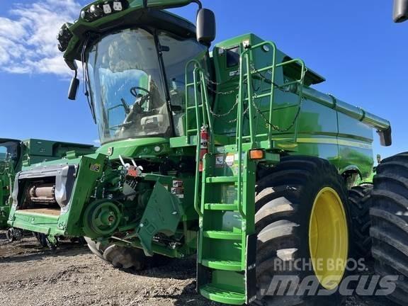 John Deere S790 Maaidorsmachines