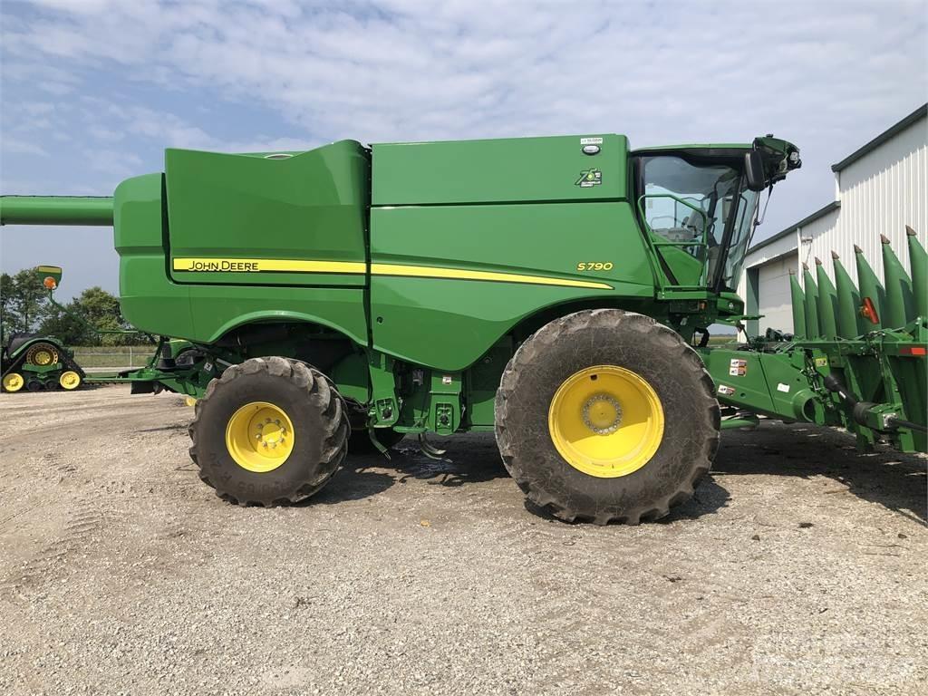 John Deere S790 Maaidorsmachines
