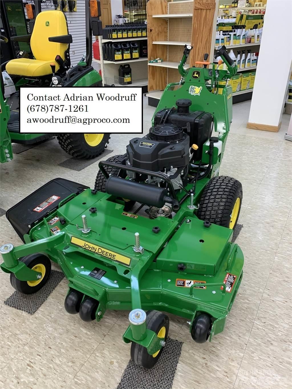 John Deere W48M Loopmaaier