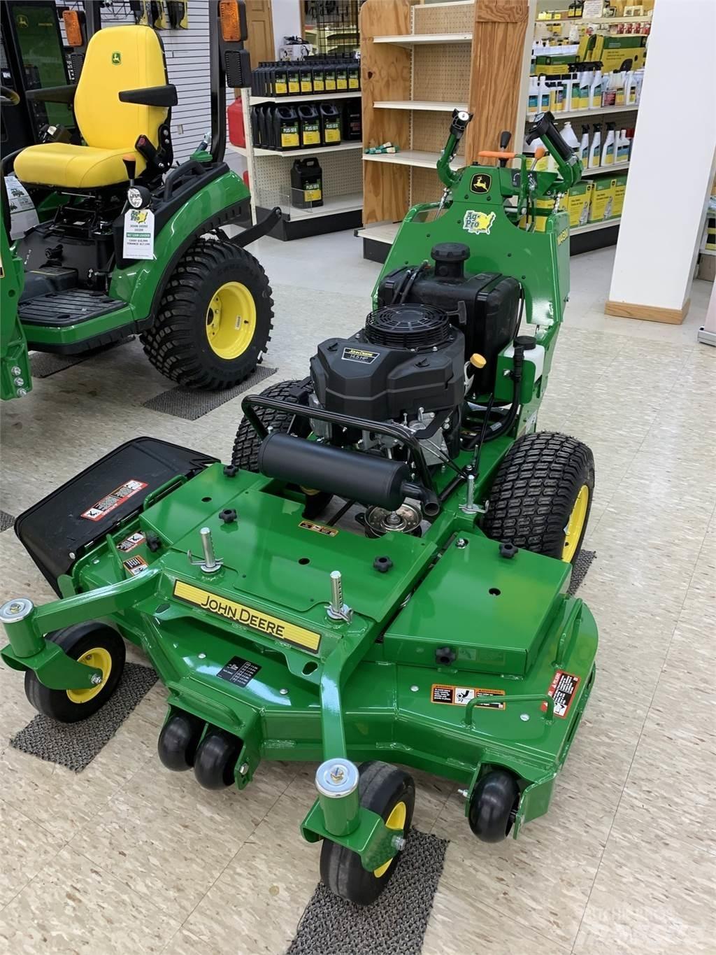 John Deere W48M Loopmaaier