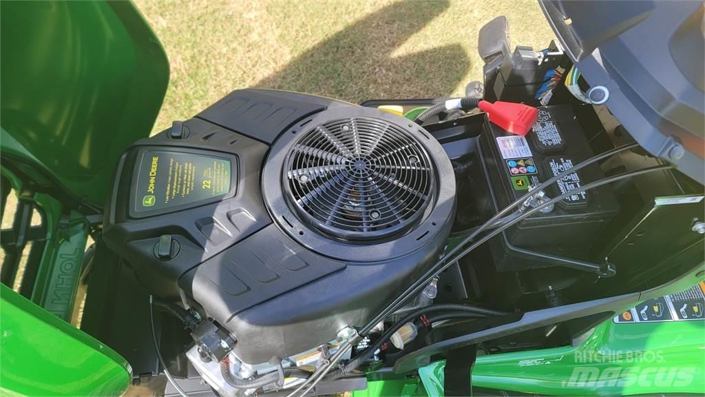 John Deere x330 Compacttrekkers