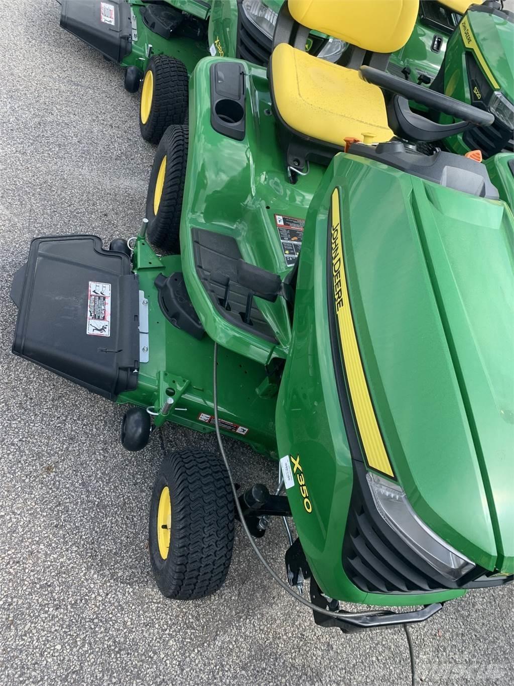 John Deere X350 Compacttrekkers