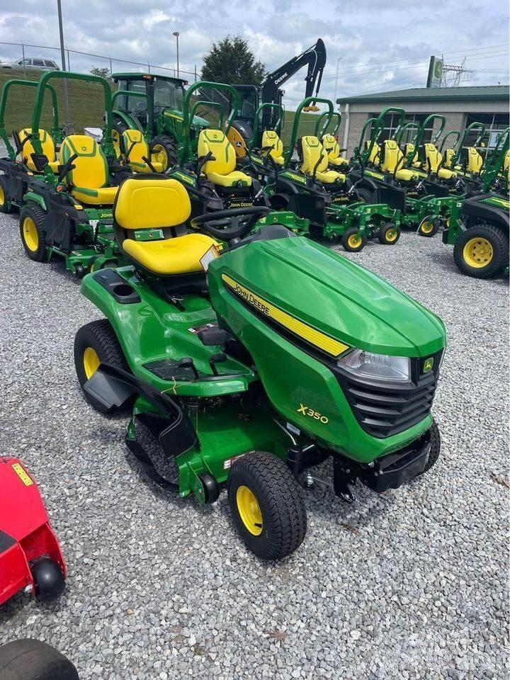 John Deere X350 Compacttrekkers