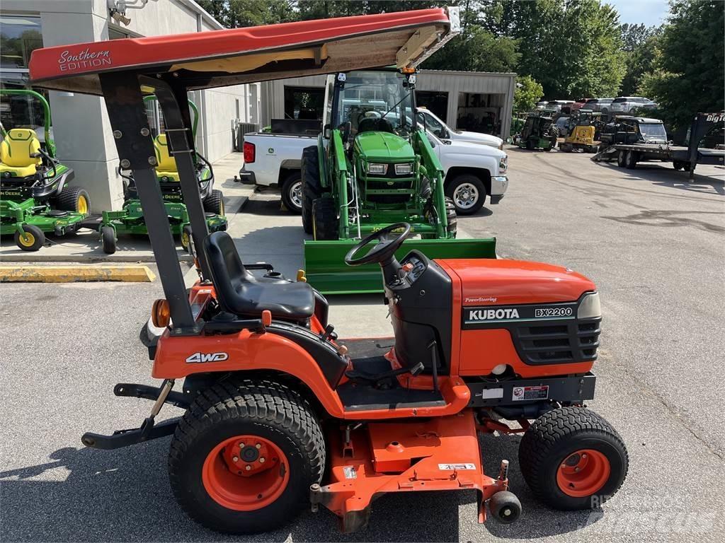 Kubota BX2200 Compacttrekkers