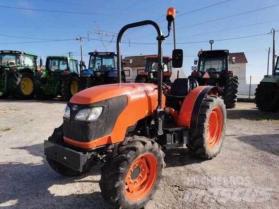 Kubota M 6040 N Tractoren