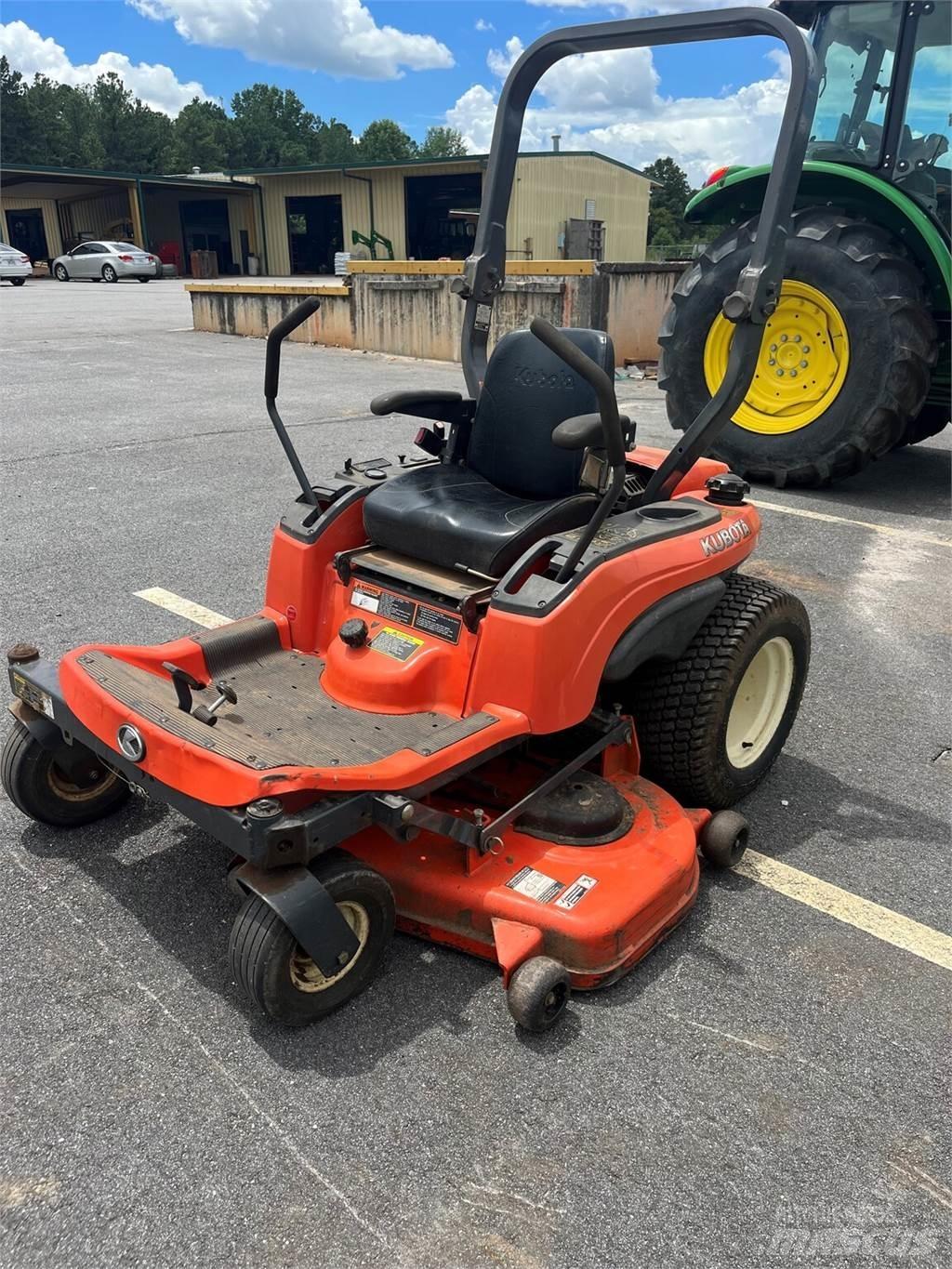 Kubota ZG23 Zero-turn grasmaaiers