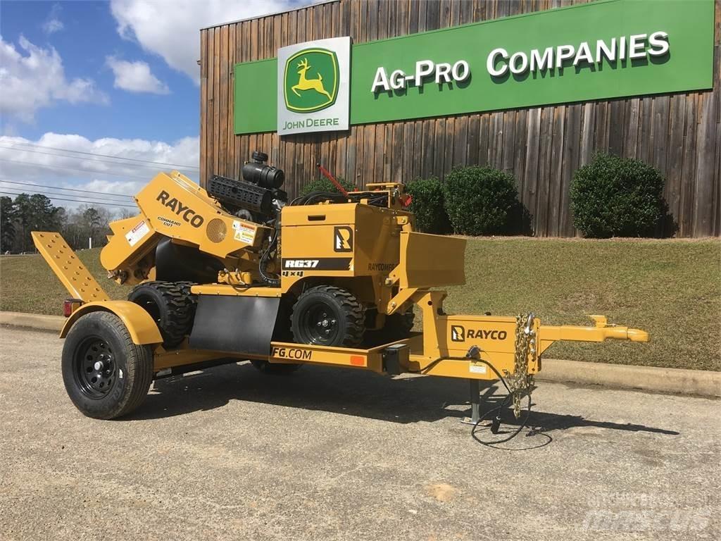 Rayco RG37 Boomstronkfrees