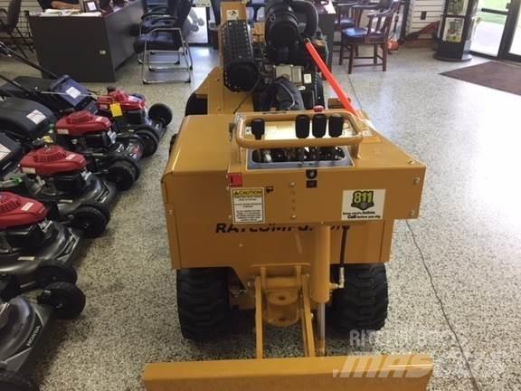Rayco RG37 Boomstronkfrees