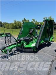 Rhino 4150 Balenhakselaars, -snijders en -afwikkelaars