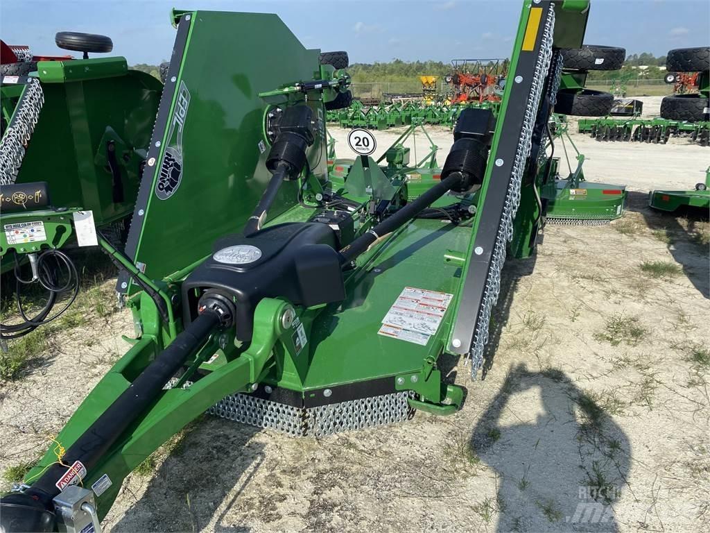 Rhino 4150 Balenhakselaars, -snijders en -afwikkelaars