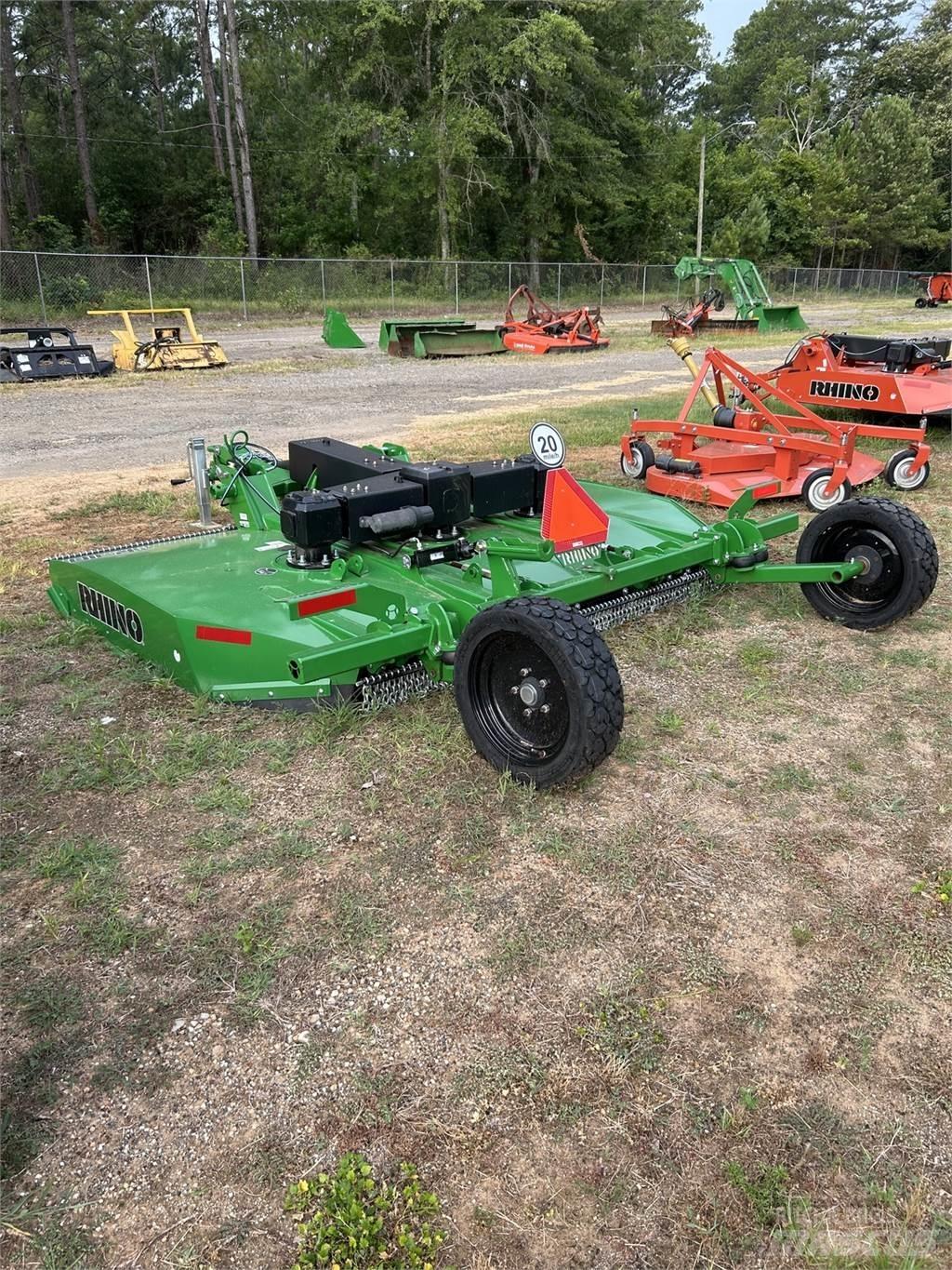 Rhino TR310 Balenhakselaars, -snijders en -afwikkelaars