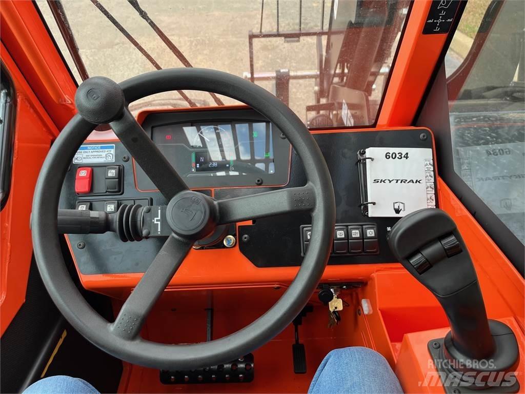 SkyTrak 6034 Verreikers