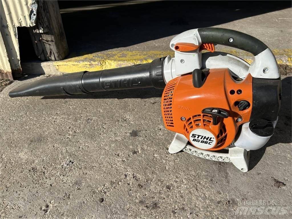 Stihl BG86 Golfkarretjes / golf carts