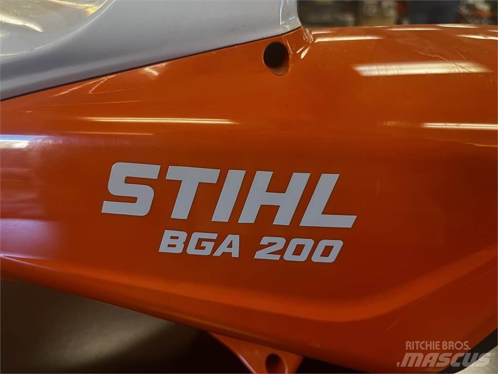 Stihl BGA200 Golfkarretjes / golf carts
