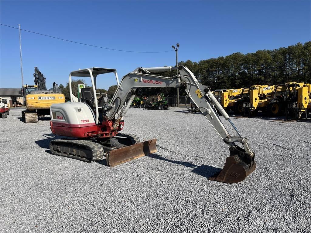 Takeuchi TB240 Minigraafmachines < 7t