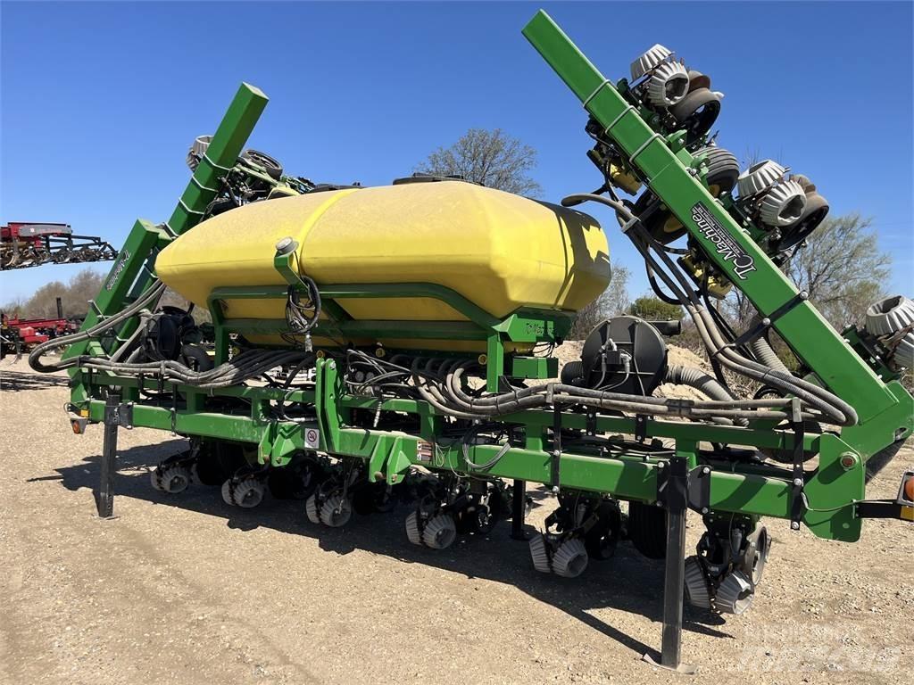 TCM 12R38 Plantmachines