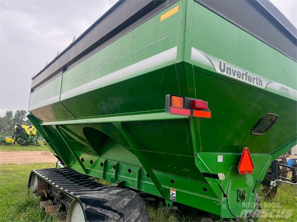 UNVERFERTH 1110 Graantransportwagen