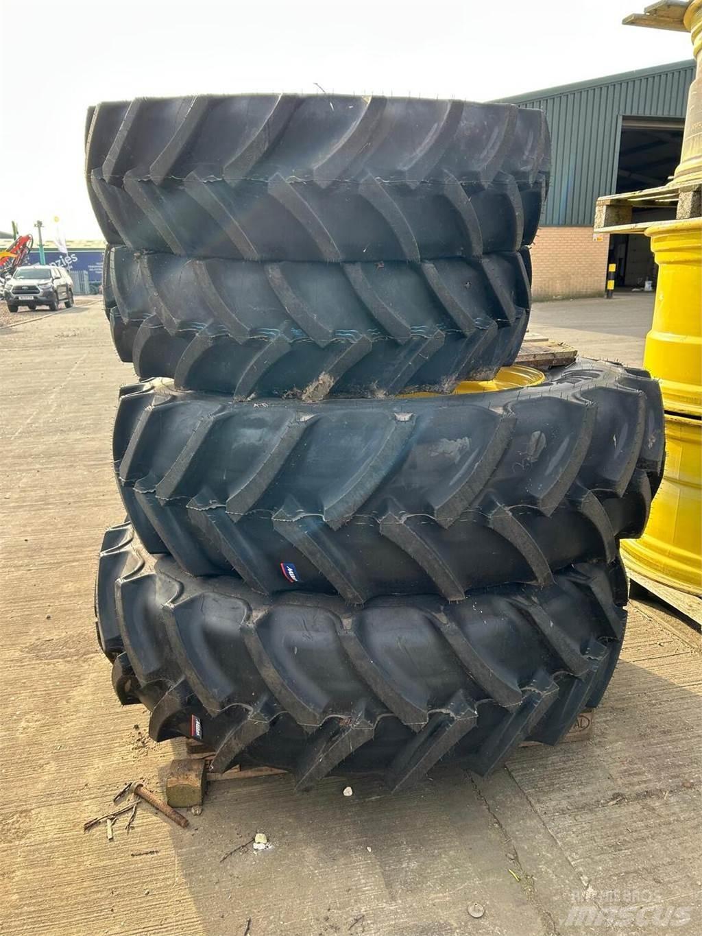  Wheels & tyres Banden, wielen en velgen