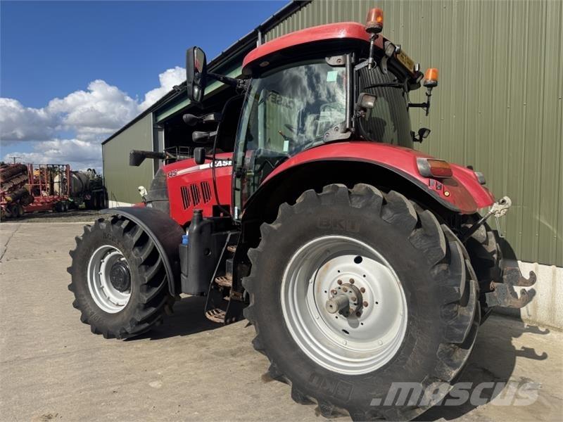 CASE Puma 145 Tractoren
