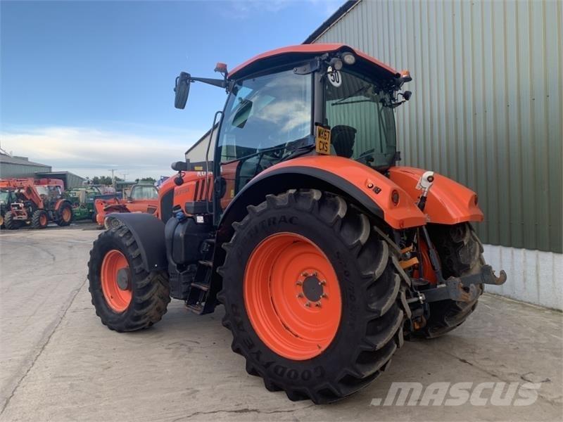 Kubota M7131 Tractoren