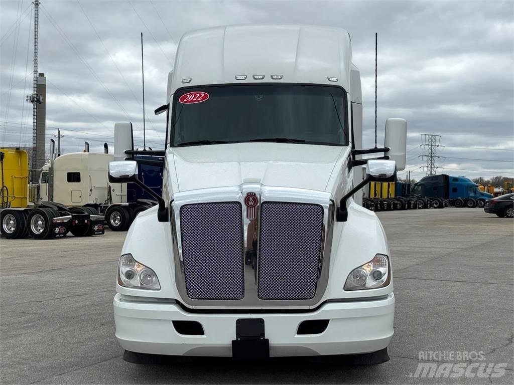 Kenworth T680 Trekkers