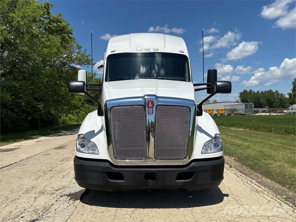 Kenworth T680 Trekkers