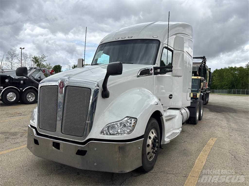 Kenworth T680 Trekkers