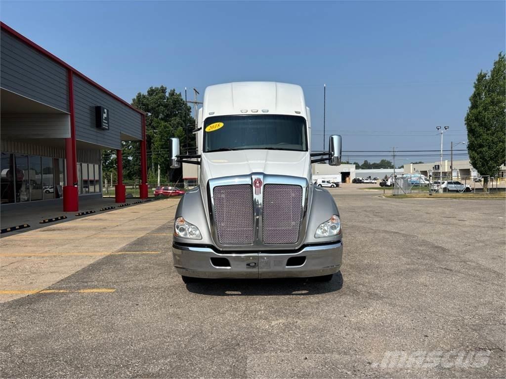 Kenworth T680 Trekkers