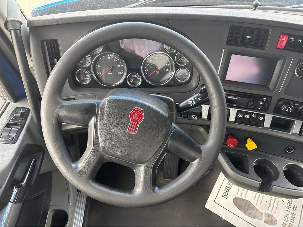 Kenworth T880 Trekkers
