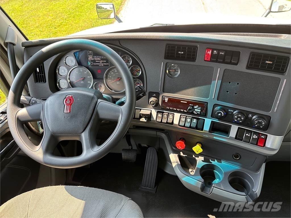 Kenworth T880 Trekkers