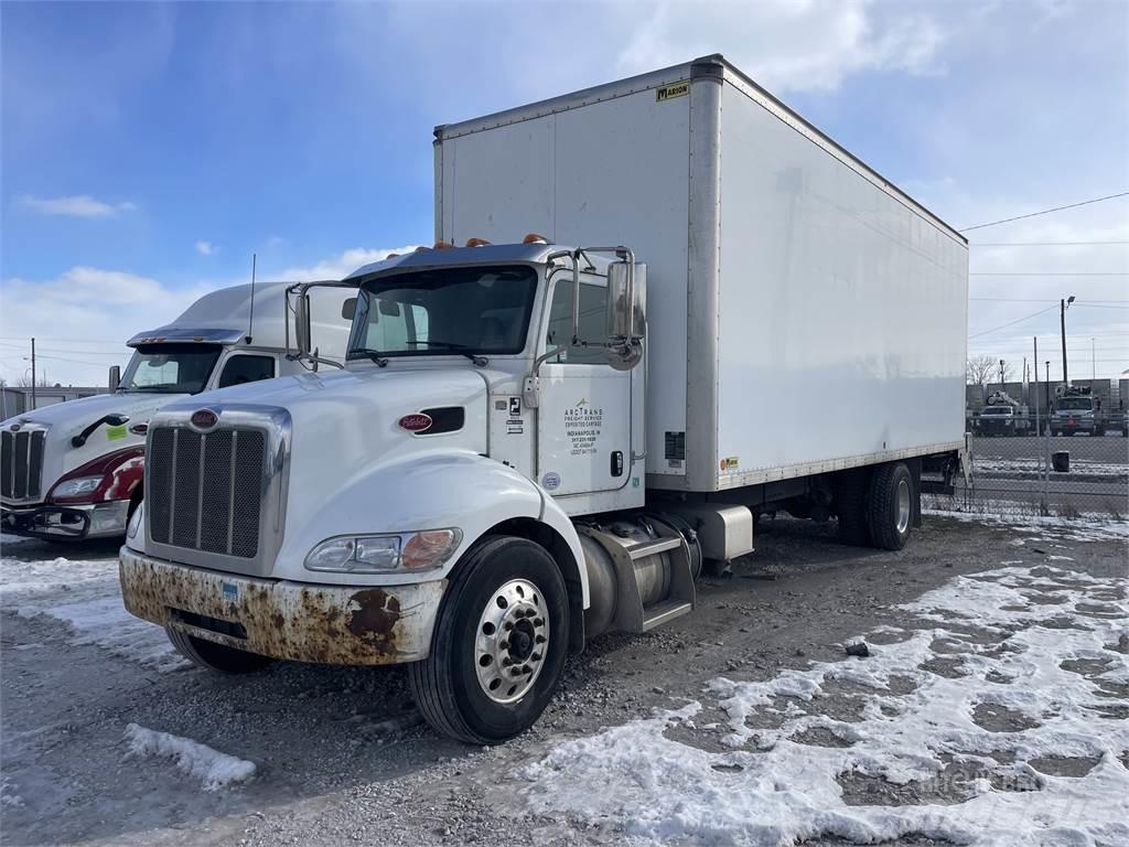 Peterbilt 337 Bakwagens met gesloten opbouw