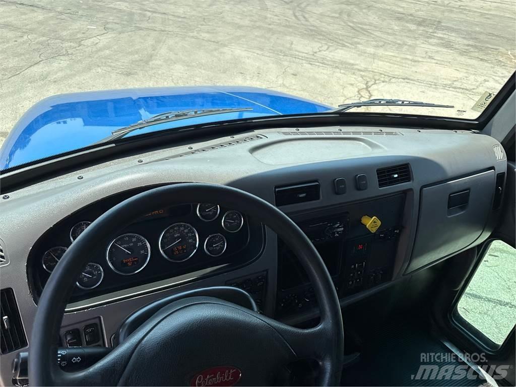 Peterbilt 337 Anders