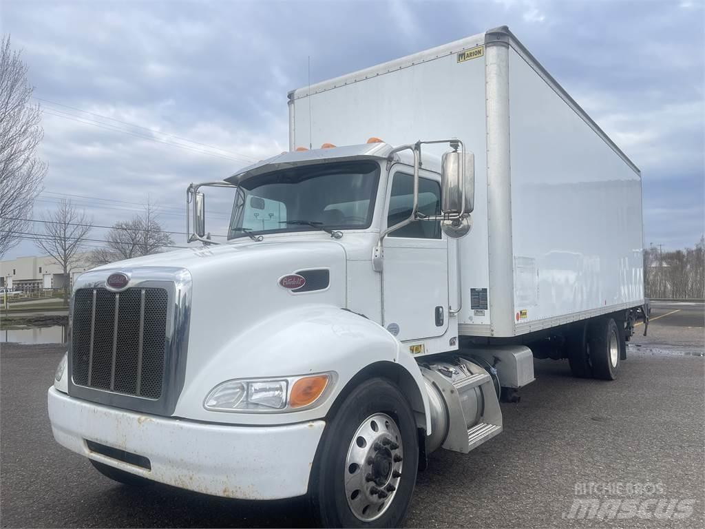 Peterbilt 337 Bakwagens met gesloten opbouw