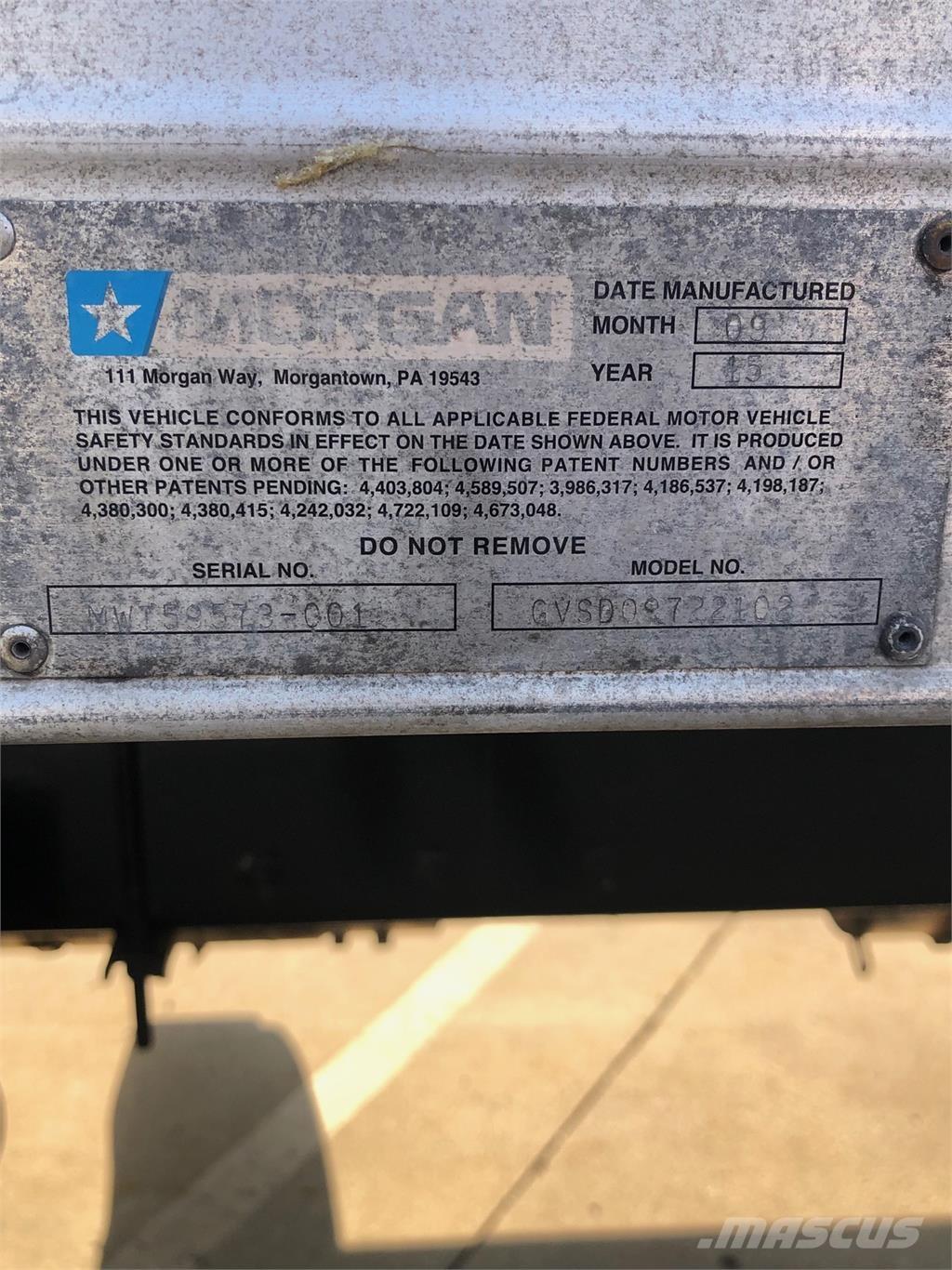 Peterbilt 337 Chassis met cabine